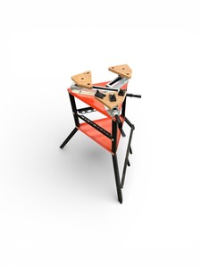 lot 174 image: Portable Tripod Pipe Vice Tristand