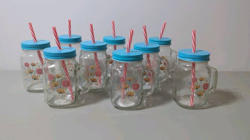 lot 62 image: mason jars 15.5 fl oz (set of 9)