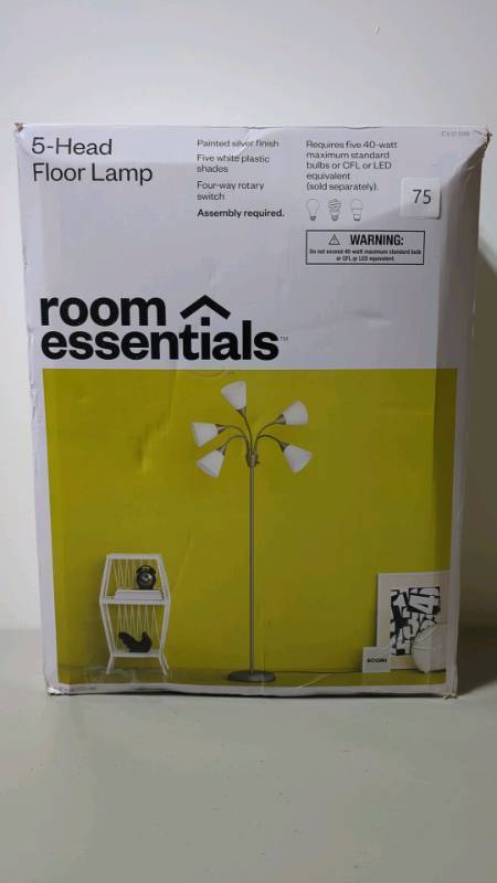 lot 75 image: Room Essentials - 5 Head Floor Lamp 67in