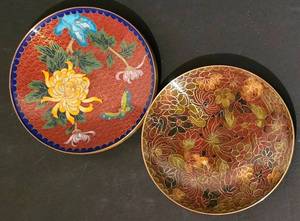 lot 510K image: LL-S - Set of 2 Vintage Cloisonn Floral Decorative Plates
