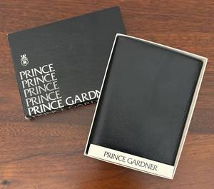 lot 38R image: MB - Prince Gardner Leather Travel Wallet