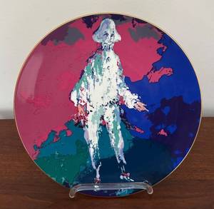 lot 106R image: MB - Royal Doulton Pierrot Collectors Plate by LeRoy Neiman