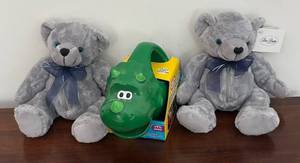 lot 114R image: MB - Set of 2 Ben Bridge Plush Bears and New Little Tikes Glowin Dino Flashlight
