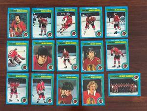 lot 193R image: MB - Set of Chicago Blackhawks 1978-79 Topps Hockey Cards