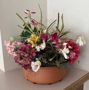 lot 226R image: LL  - Faux Floral Arrangement in Terracotta Planter