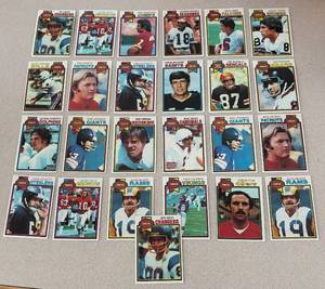 lot 277R image: MB - Collection of Vintage Football Punter Trading Cards
