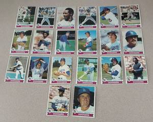 lot 283R image: MB - Collection of Vintage Los Angeles Dodgers Baseball Cards