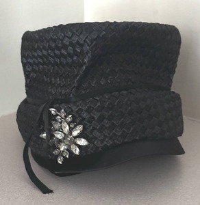 lot 288R image: LL  - Vintage Darcel Exclusive Black Woven Hat with Rhinestone Brooch