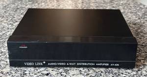 lot 362R image: MB - Video Link AV-426 Audio Video 6-Way Distribution Amplifier