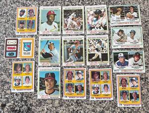 lot 377R image: K - 1977 and 1978 Topps Vintage Baseball Card Collection with Decals