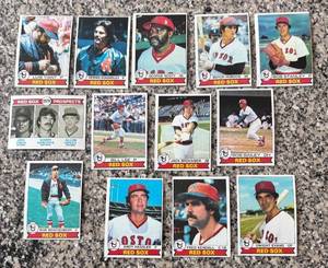 lot 380R image: K - 1979 Topps Boston Red Sox Baseball Card Collection