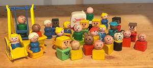 lot 441R image: LLBR - Vintage Fisher Price Little People Collection with Accessories
