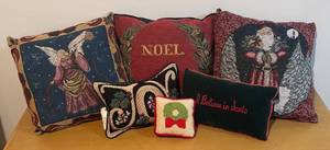 lot 448R image: LLBR - Collection of 6 Holiday Decorative Pillows - Christmas and Noel Designs