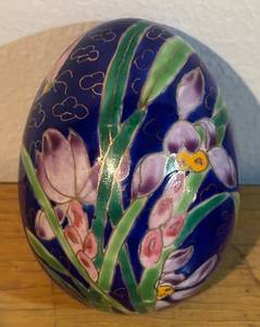 lot 474R image: LLBR - Cloisonn Floral Egg and Trinket Box