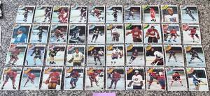 lot 534R image: DR - Collection of Vintage Hockey Sports Cards Assorted Teams