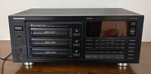 lot 587R image: LR - Pioneer Multi-Play Compact Disc Player ModelPD-TM2