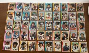 lot 588R image: DR - Collection of Vintage Football Sports Cards Assorted Teams