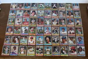 lot 631R image: DR - Collection of Vintage Baseball Cards Assorted Teams and Players