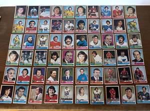 lot 633A image: DR - Collection of Vintage Hockey Cards Assorted Teams and Players
