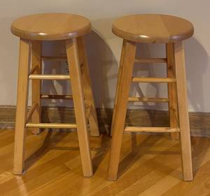lot 635R image: K - Pair of Wooden Kitchen Stools