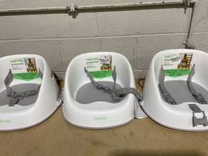 lot 365 image: LOT OF 3 Ingenuity Booster Seats