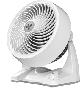 lot 216 image: Vornado 533XT Whole Room Air Circulator Fan Portable, Quiet Operation, 3 Speeds, ETL Listed, Indoor Use, 100-300 sq. ft.