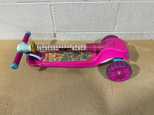 lot 148 image: Jetson Disney Princess 3-Wheel Light-Up Kick Scooter