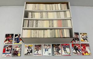 lot 22 image: Large Box Of Misc. Unsorted Hockey Cards