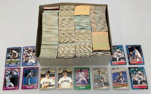 lot 34 image: Box Of Misc. Unsorted Baseball Cards