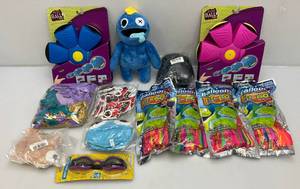 lot 132 image: Misc. Toys Lot (New)