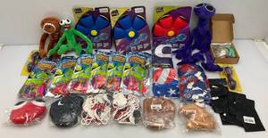 lot 134 image: Misc. Toys Lot (New)