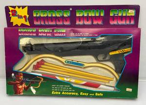 lot 147 image: Vintage 1970s-80s Cross Bow Gun In Original Box