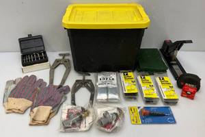 lot 164 image: Misc. Tools And Garage Items