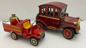 lot 179 image: Vintage 1950s ROSKO Grand-Pa-Car Tin Litho Battery Operated #442 And Tin Litho Friction Fire Pumper Friction Works