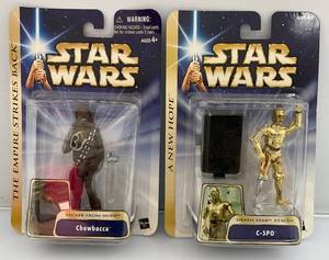 lot 214 image: 2004 STAR WARS A New Hope Gold Series Hall Of Fame Action Figures (New Old Stock)