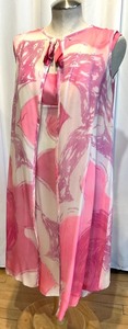 lot 253 image: Vintage Dress - Carnimal Fashions Inc. Pink Tie-Neck Abstract Print