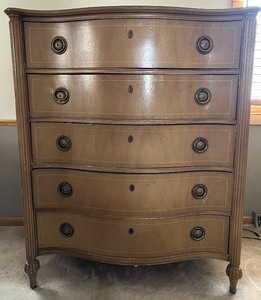 lot 27 image: Bombe Front Highboy Dresser - American of Martinsville