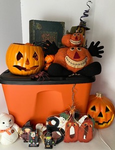 lot 46 image: Halloween Decor Bundle including HOMZ Tote, Spells Book &amp Pumpkin Figures