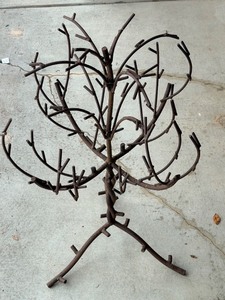 lot 54 image: Wrought Iron Tree Sculpture - 35