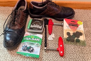 lot 131 image: FootJoy Golf Shoes Size 9M Brown Croc Pattern & Spike Kit