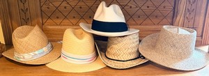 lot 143 image: Panama Jack Straw Hat & Other Assorted Hats (5 total)