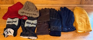 lot 151 image: Nautica, Ping, Aris, Wigwam and other brand Assorted Winter Gloves, Mittens & Hats