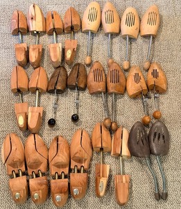 lot 155 image: Vintage Wooden Shoe Trees - 12 Pair Assorted Set