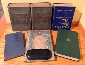 lot 177 image: Vintage Lot including Glasses in a Case, &nbsp6 Book Lot including Mark Twain Complete Short Stories &amp Famous Essays&nbsp