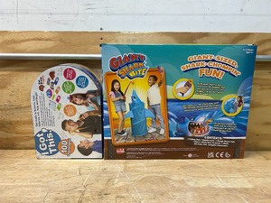 lot 58 image: Board game lot of 2