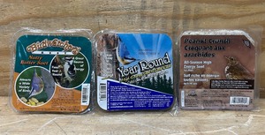 lot 75 image: Bird Feed lot of 3