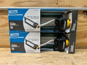 lot 83 image: Melnor Oscillating Sprinkler lot of 2