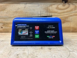 lot 86 image: Cen-Tech 12V Analog Battery Charger