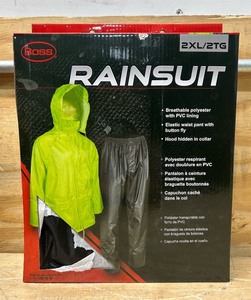 lot 143 image: Boss Rainsuit 2XL