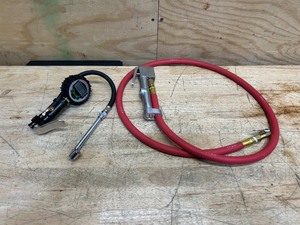 lot 149 image: tire inflator gauges (lot of 2)